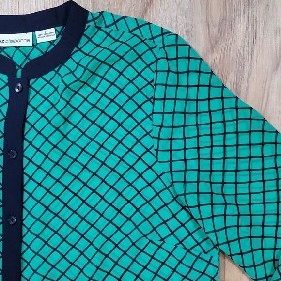 🔹️🔺️Liz Claiborne Green Windowpane Buttoned Long Sleeve Top Small - Picture 5 of 11